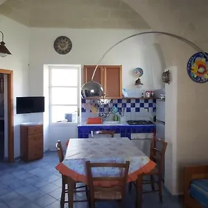 Casa Foscolo , Favignana Italia