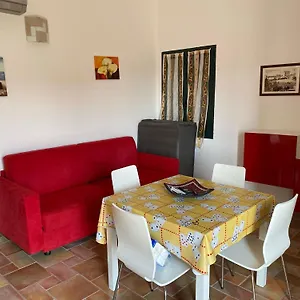 Li Frati Biancheddi , Santa Teresa di Gallura Italia